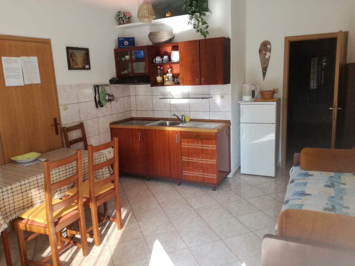 Apartmani Marijana Selce Bagian luar foto