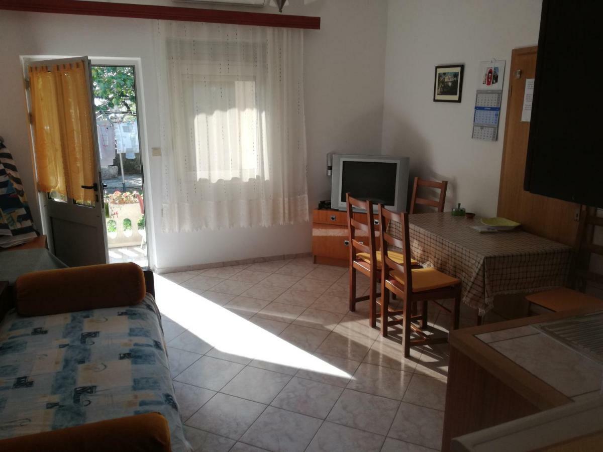 Apartmani Marijana Selce Bagian luar foto