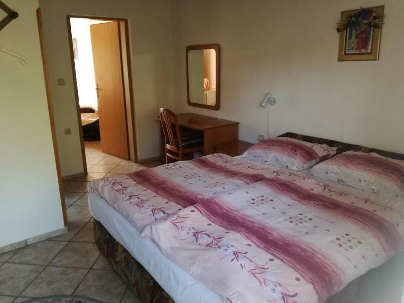 Apartmani Marijana Selce Bagian luar foto